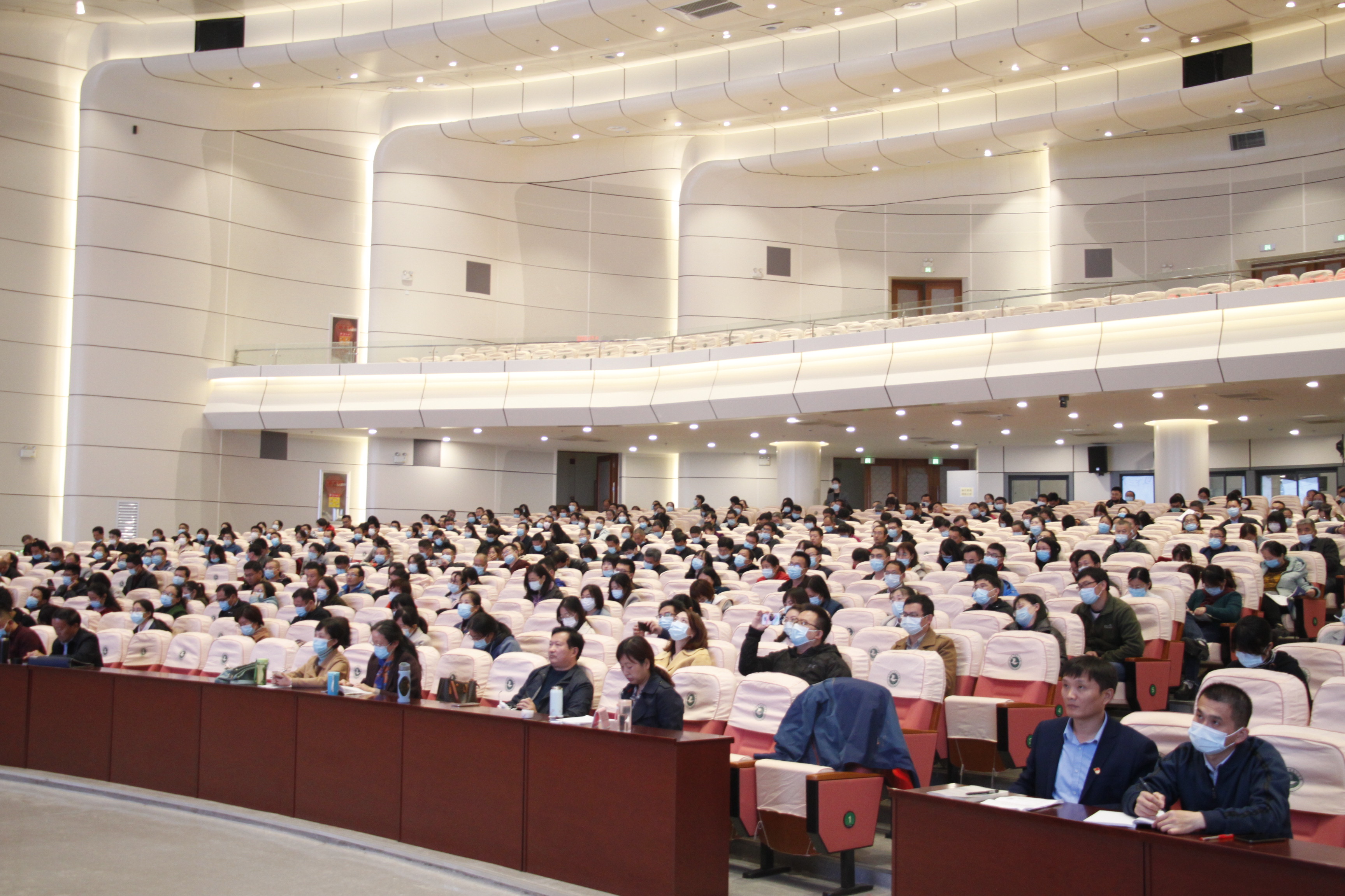 会场全景--2.JPG